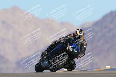 media/Oct-01-2023-SoCal Trackdays (Sun) [[4c570cc352]]/Turn 9 Set 1 (950am)/